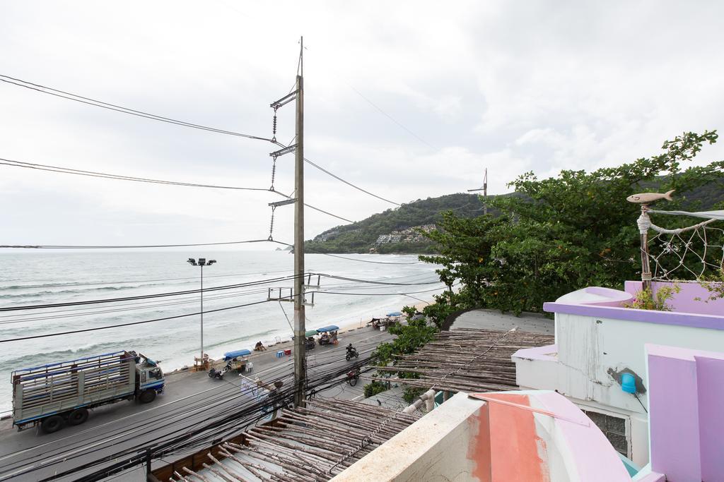 Barefoot Hotel Kalim Beach Front Patong Bagian luar foto