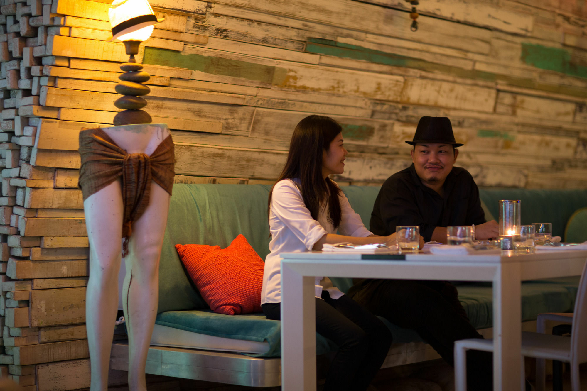 Barefoot Hotel Kalim Beach Front Patong Bagian luar foto