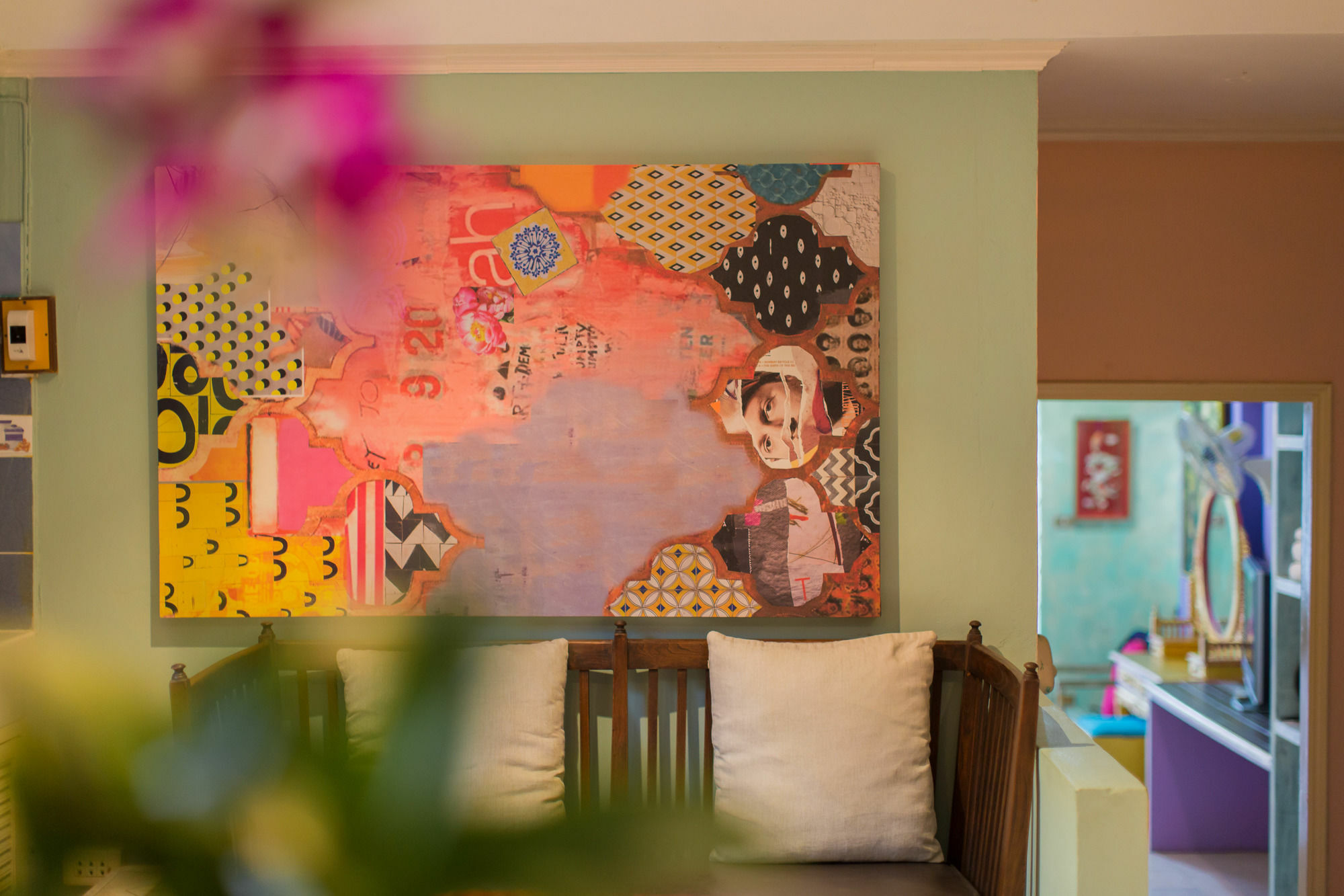 Barefoot Hotel Kalim Beach Front Patong Bagian luar foto